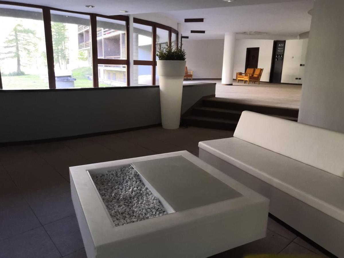 Le Petit Refuge Cervinia Apartment Бройл-Червиня Екстериор снимка