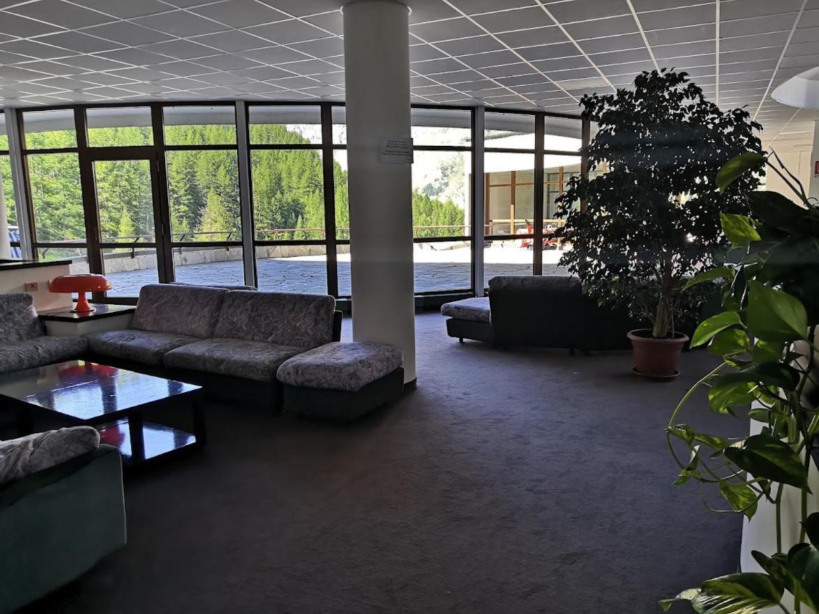 Le Petit Refuge Cervinia Apartment Бройл-Червиня Екстериор снимка