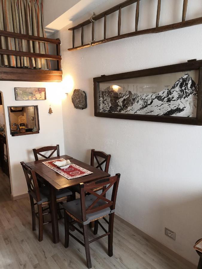 Le Petit Refuge Cervinia Apartment Бройл-Червиня Екстериор снимка